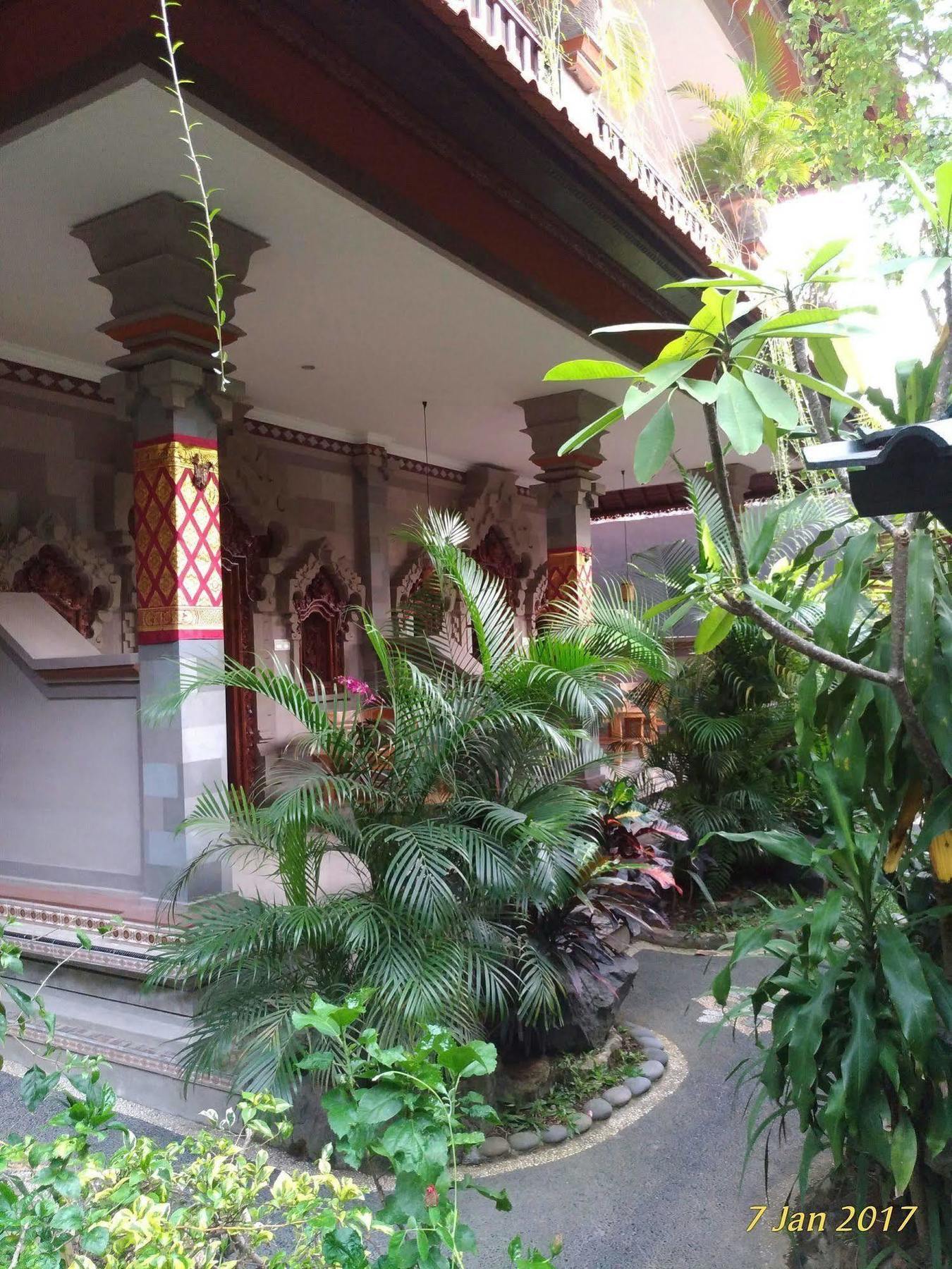 Praety Home Stay Ubud Zewnętrze zdjęcie